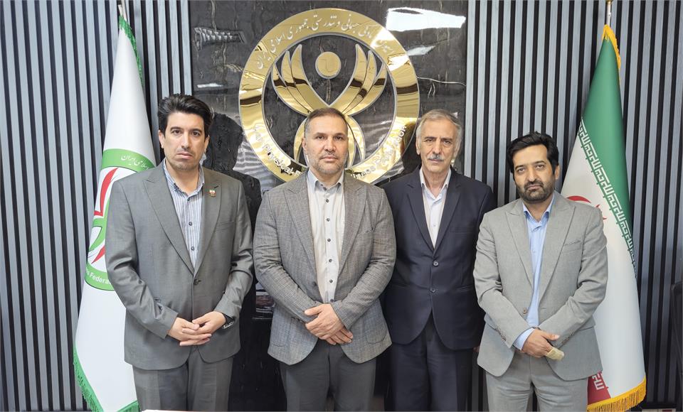 نشست رییس فدراسیون آمادگی جسمانی و تندرستی با مدیرعامل سازمان ورزش شهرداری/ آغاز فصل مشترک همکاری‌ها با محوریت افزایش فعالیت بدنی و بهبود وضعیت تندرستی مردم